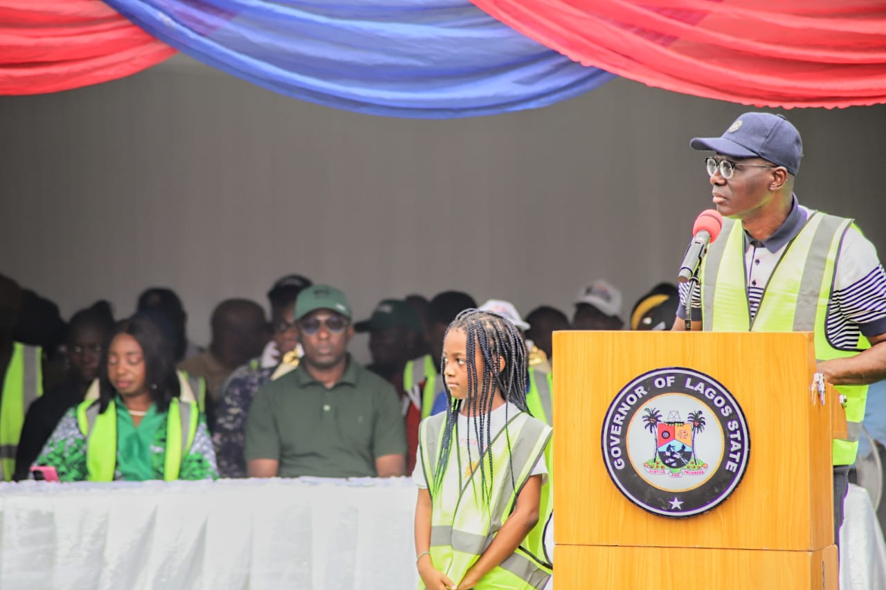 Sanwo-Olu Reads Riot Act To Residents Who Litter Drains, Vandalise Manholes   ....…Launches weekly community centred environmental awareness campaign  