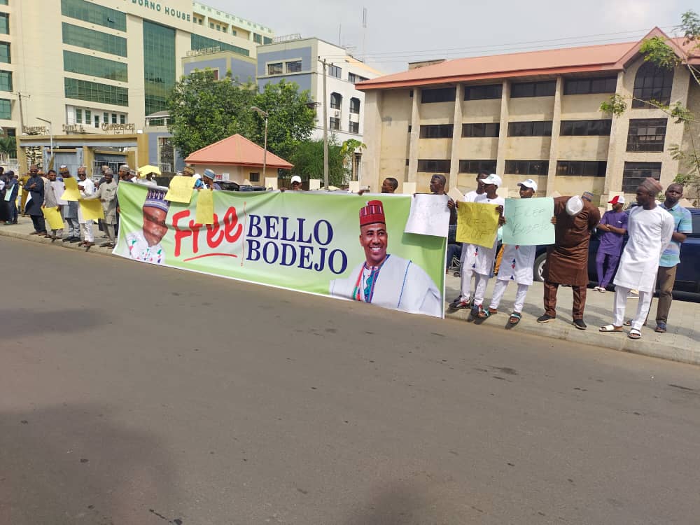 Members of ”Miyetti Allah” stage peaceful protest at FHC over detained President, Bodejo