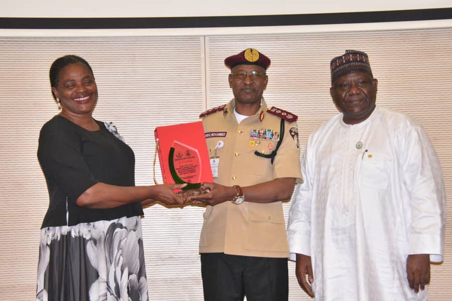 presidency awards Frsc as the overall best in website performance and ranking out of 315  MDAs by