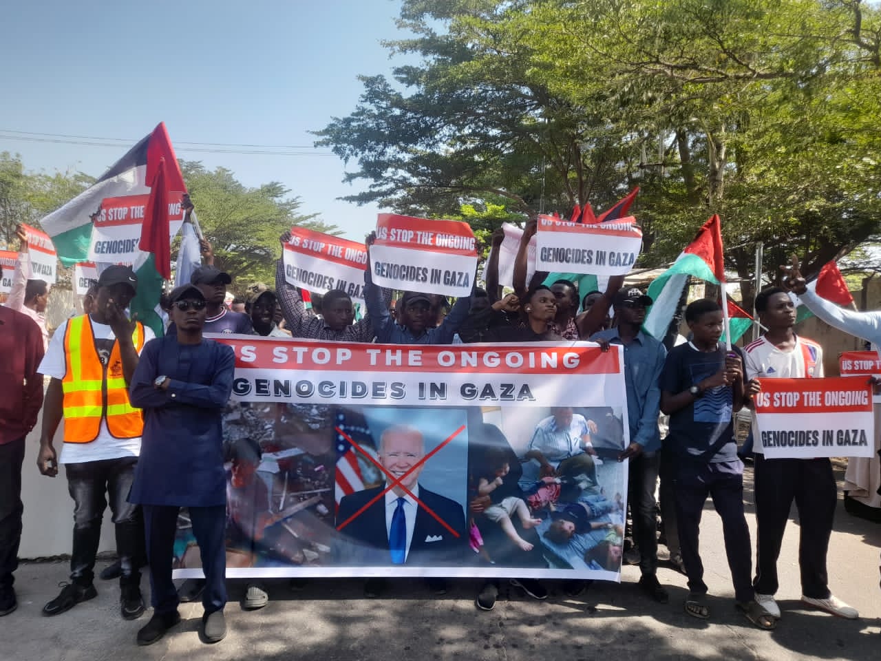 Shi'ites storm Abuja US Embassy, demand ceasefire in Gaza