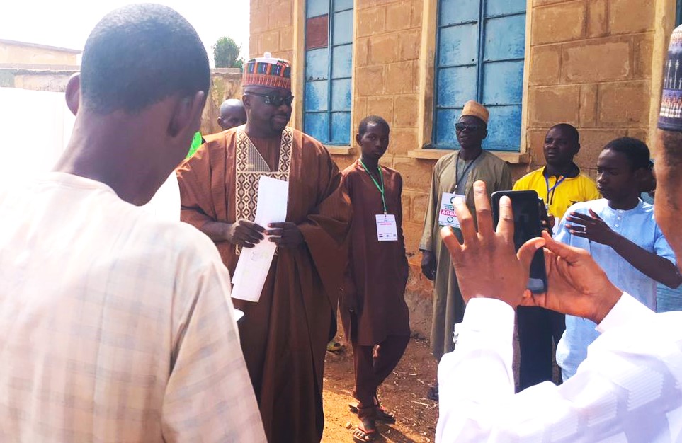 2023 elections: Babainna casts vote in Adamawa, hails supporters