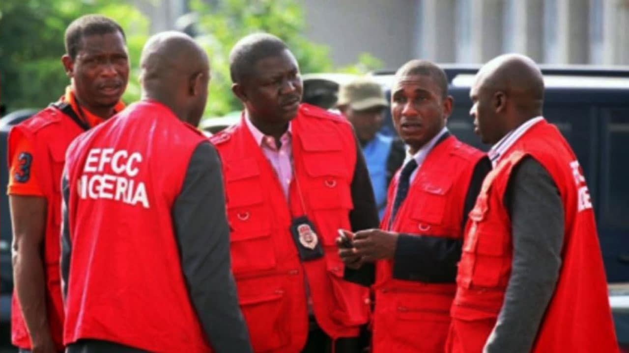EFCC re-arraigns FIRS officials, ex-directors on fraud allegations