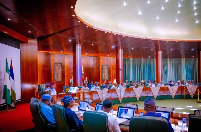 Economic council meets on reforms, floods, palliatives