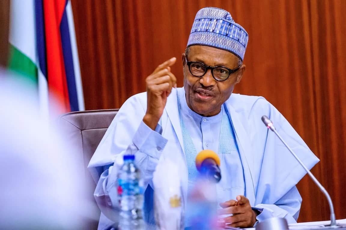 Buhari meets security chiefs Thursday as insurgents continue to surrender