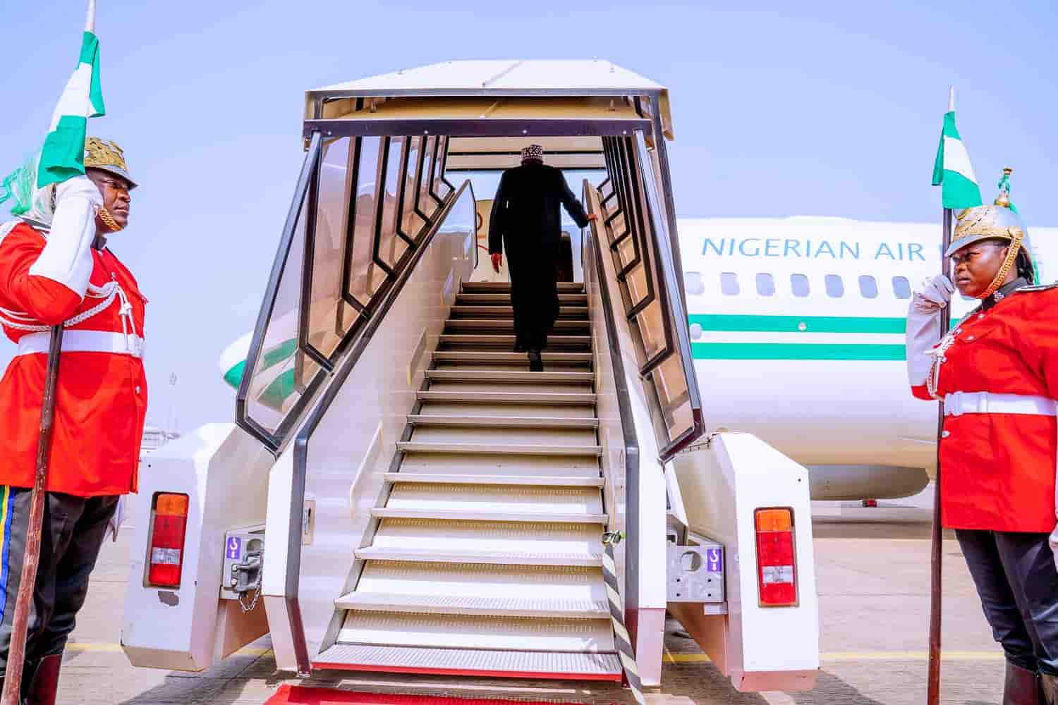 Buhari departs Paris, joins leaders in South Africa 