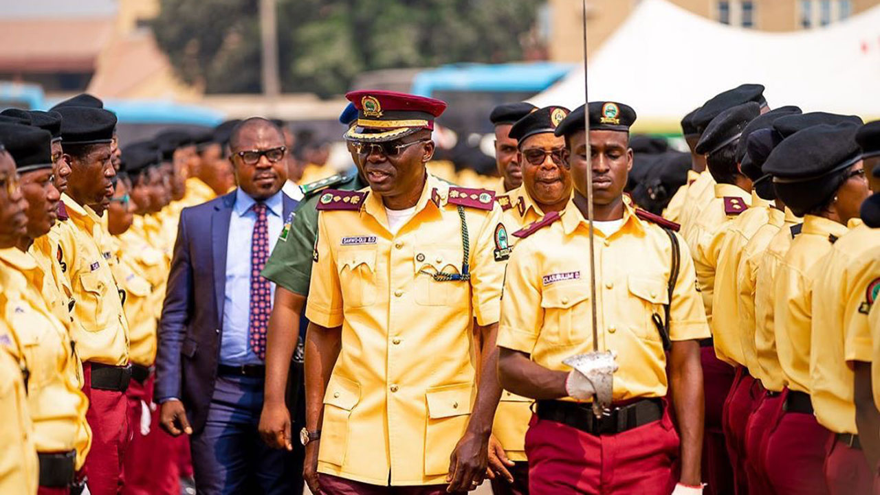 Ojota traffic: LASTMA dislodges flood into open drains