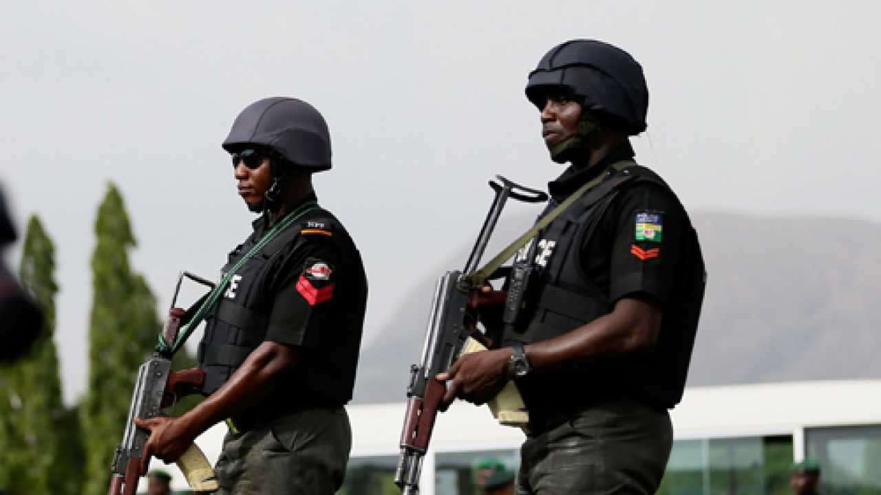 Enugu: Police apprehends 10 Kidnappers, recover firearms, ammunitions 