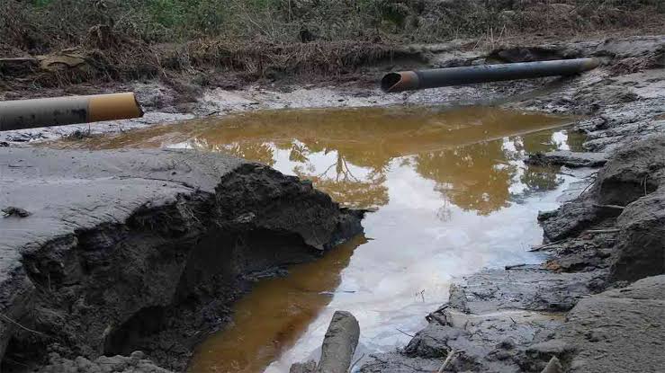 Navy arrests 16 suspected pipeline vandals in Lagos